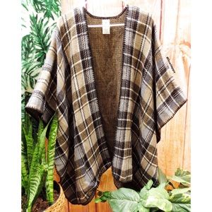NWOT Woolrich reversible blanket wrap shawl ☕️